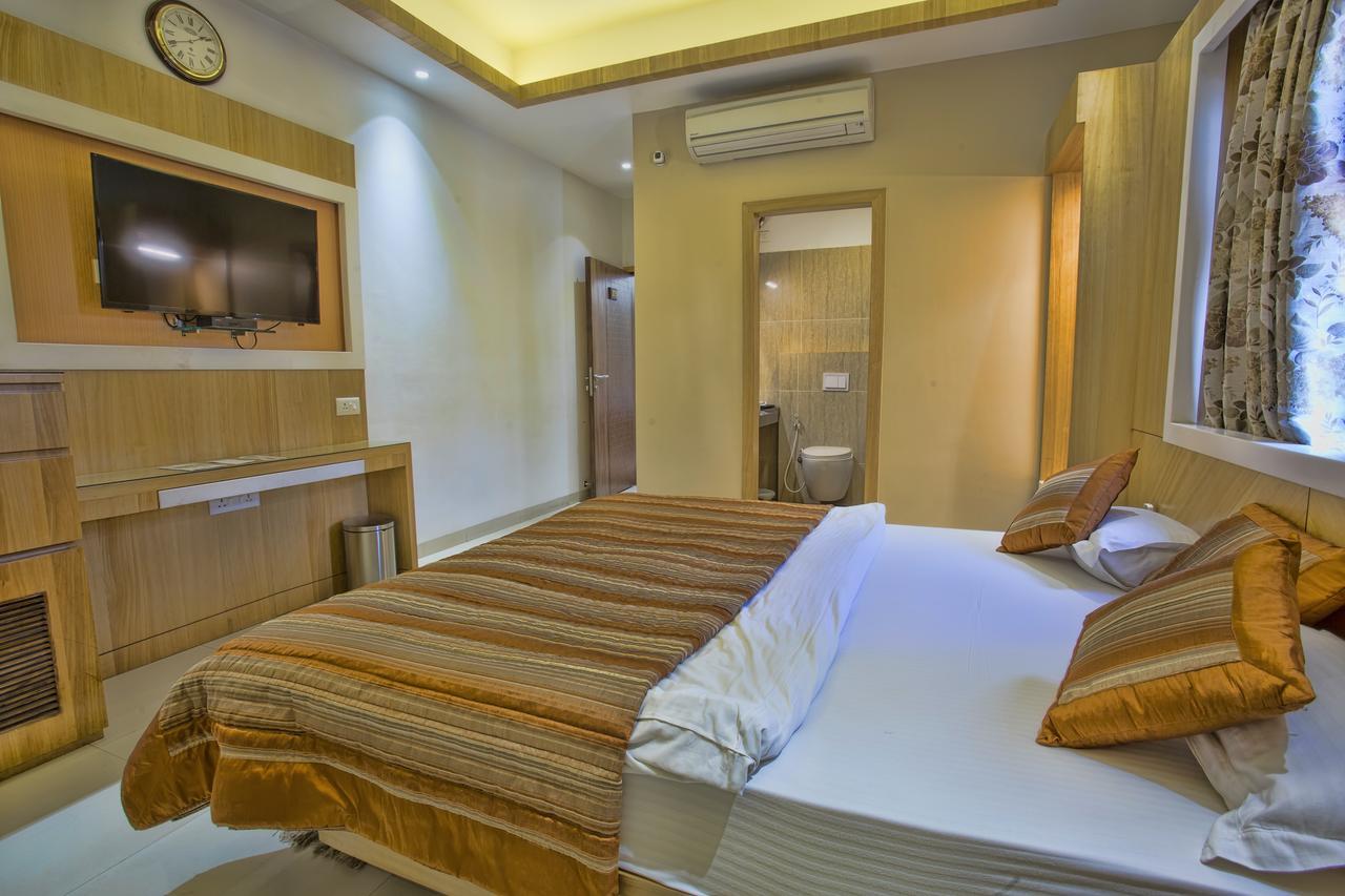 Sāgar Hotel Deepali מראה חיצוני תמונה