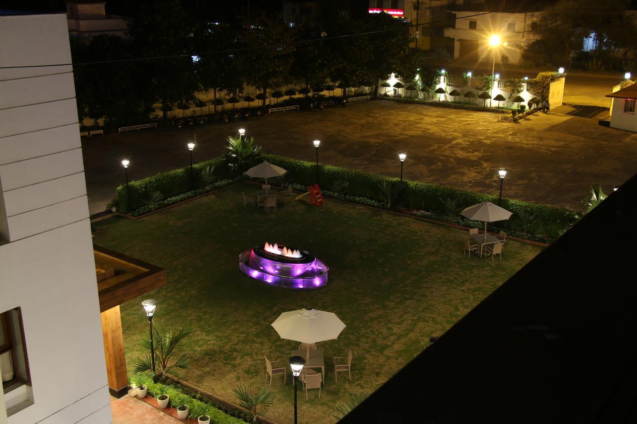 Sāgar Hotel Deepali מראה חיצוני תמונה