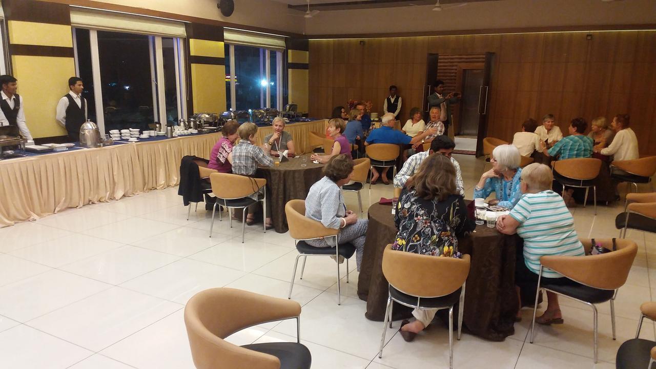 Sāgar Hotel Deepali מראה חיצוני תמונה